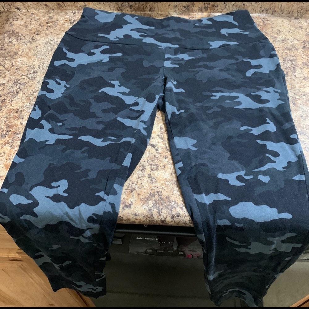 Blue Camo Leggings
